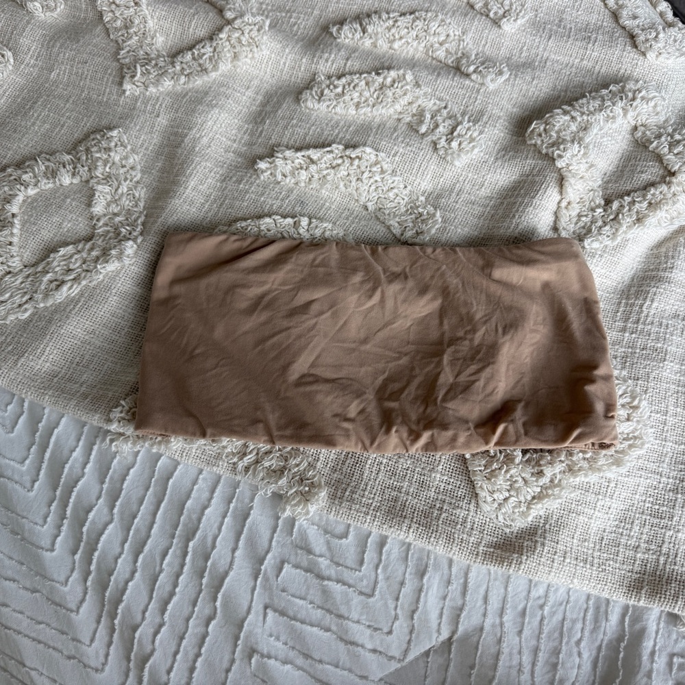 Skims Fits Everybody Bandeau Bra Beige Size S